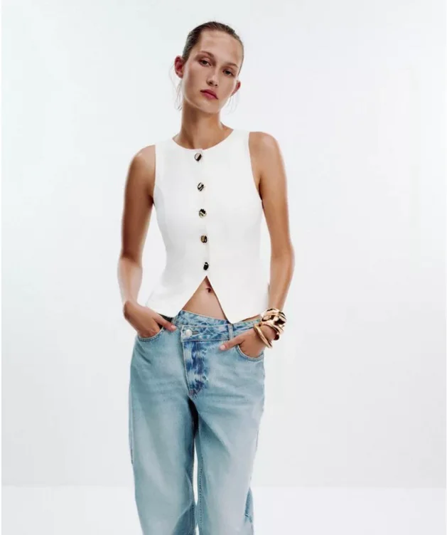 BUTTON VEST TOP