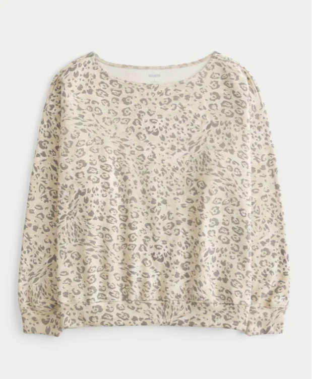 Oversized Off-the-Shoulder Leopard Pattern Sweatshirt