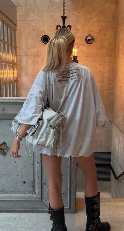 Relaxed Fit Top