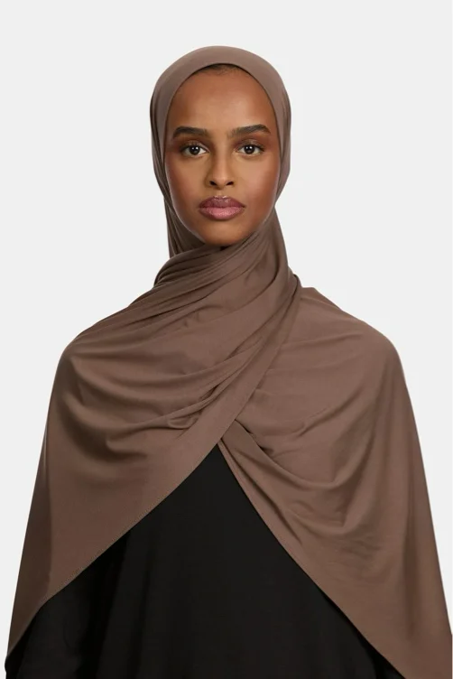 Breathable jersey scarf Hazel Brown – OEMAAYAH