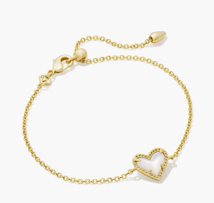 Ari Heart Gold Delicate Chain Bracelet in Ivory Mother-of-Pearl