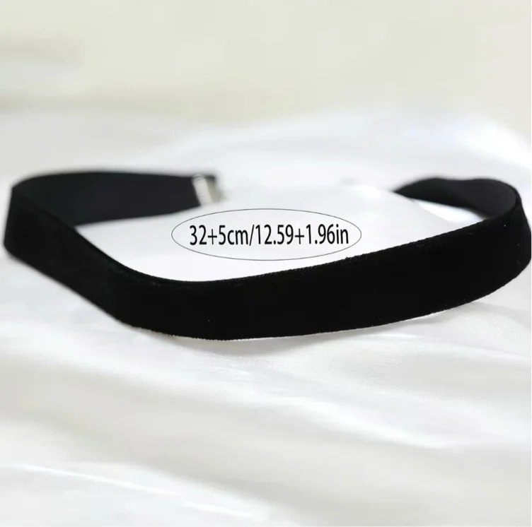 1 Piece Women's Fashion Flock Fabric Choker, Simple Plain Versatile - TikTok Shop