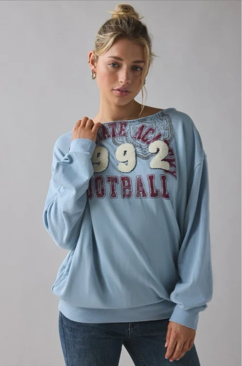 BDG Jessa Graphic Off-The-Shoulder Pullover