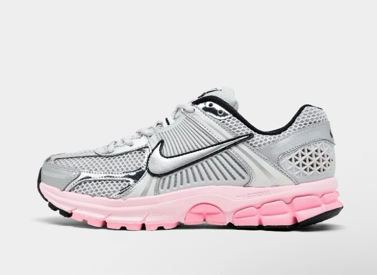 Women's Nike Zoom Vomero 5 Casual Shoes - Size 5.0