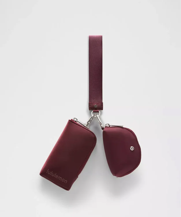 Dual Pouch Wristlet *Wallet - burgundy - ONE SIZE