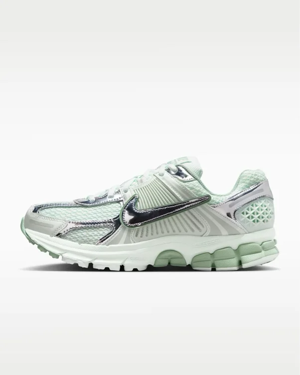 Nike Zoom Vomero 5 Women's Shoes