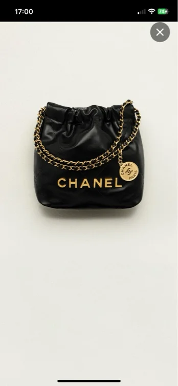 Mini sac CHANEL 22