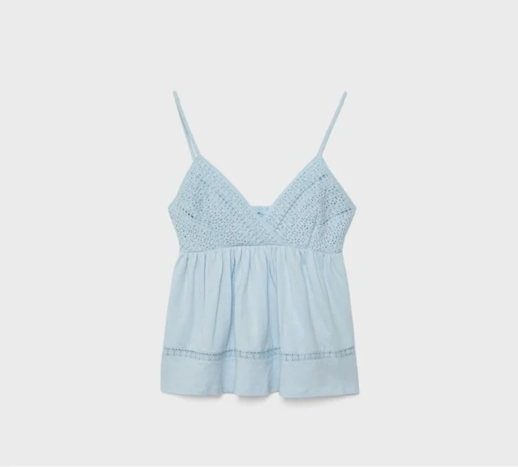 Top tirantes crochet Stradivarius 
