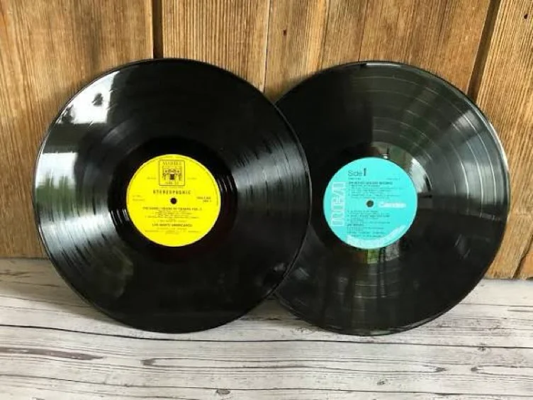 Vinyls 