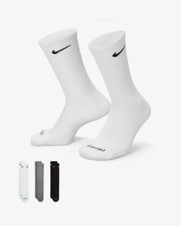 White Nike Everyday Plus Cushioned Training Crew Socks (3 Pairs)