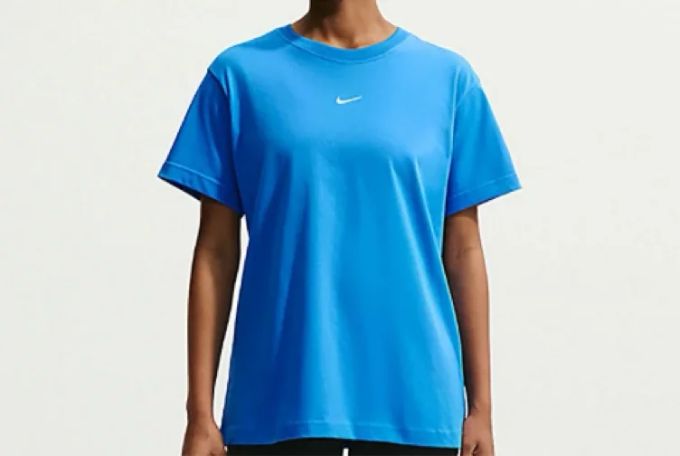 Nike Women's Nike Sportswear Classic Short Sleeve T-shirt Light Pink 01