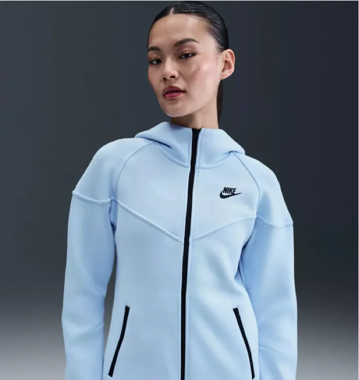 Nike Women's Sportswear Tech Fleece Windrunner Full-Zip Hoodie