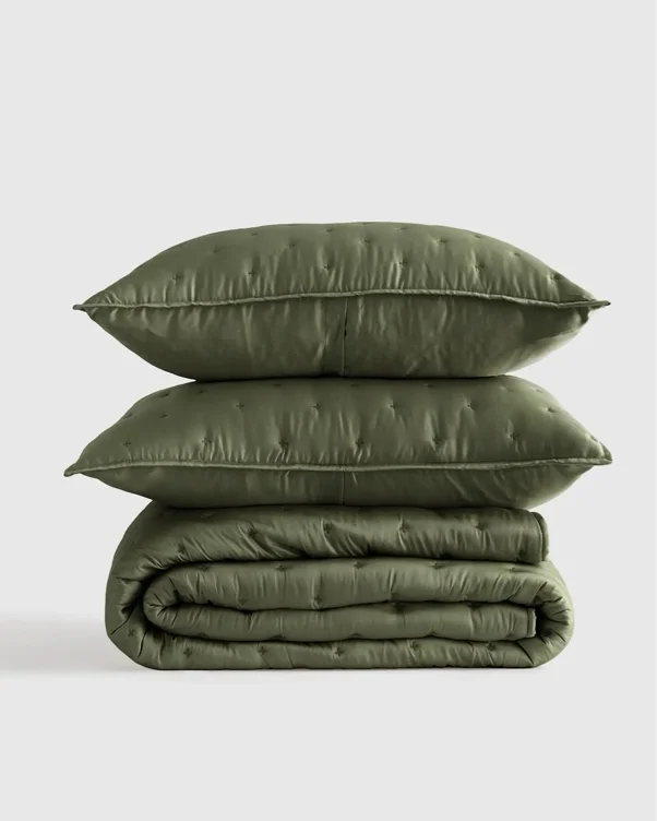 Organic Bamboo Viscose Quilt Set in Olive