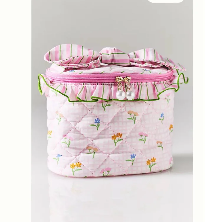 Shiraleah Quilted Floral Train Case