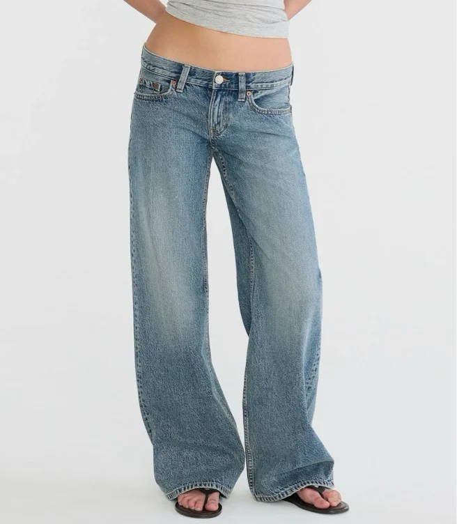 Super Low-Rise Baggy Wide Leg Jean