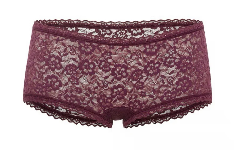 Lace Low-Rise Boyshort