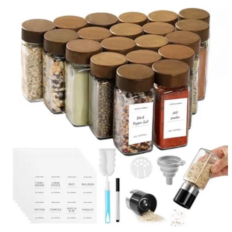 Pot à épice en bois