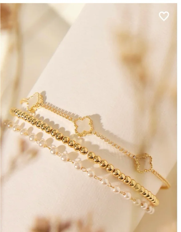 Pearl Clover Beaded Bracelet Set