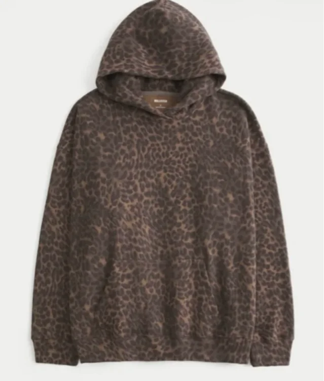 Clothing for Women & Men | Teen Clothing | Hollister Co.