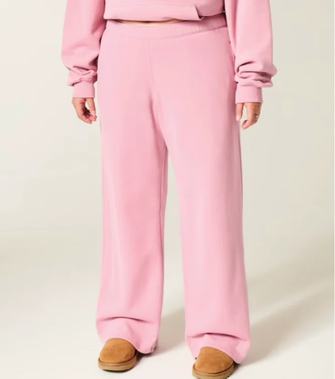 Heart Pocket Wide-Leg Sweatpants