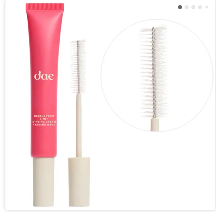 Cactus Fruit 3-in-1 Styling Cream with Taming Wand - Vanilla Dae Beam - notes of creamy vanilla, praline, and candied lemon