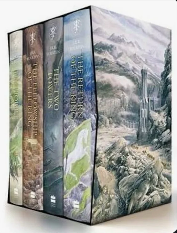 The Hobbit & The Lord of the Rings 4-Book Boxed Set (Illustrated Edition)