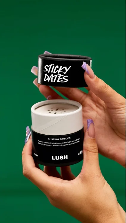 Sticky Dates dusting powder
