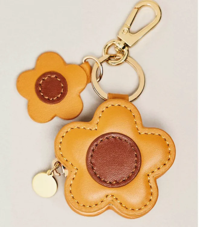 Posh Tech AirTag® Icon Bag Charm